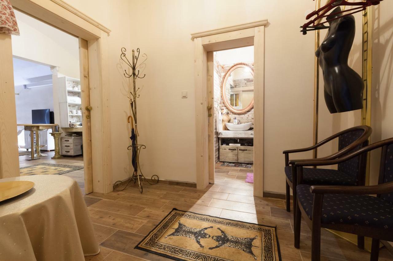 Apartment Pri Jazz Club Kosice Ngoại thất bức ảnh